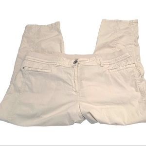 Chico’s Putty Cropped Pants with Button Detail size large